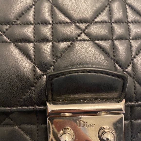 Dior Cannage Quilted crossbody leather bag - Picture 3 of 6